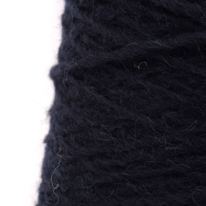 Lana 45% Alpaca 25% PC 30% (3,65€/100g.)
