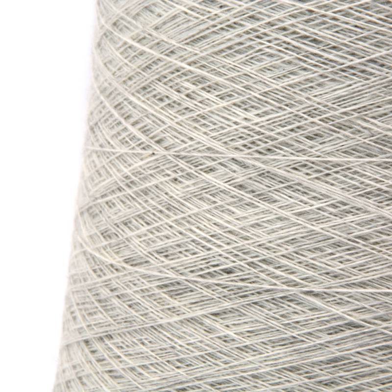Cashmere 5% Angora 5% Lana 25% Viscosa 40% PA25% (2,20€/100g.)