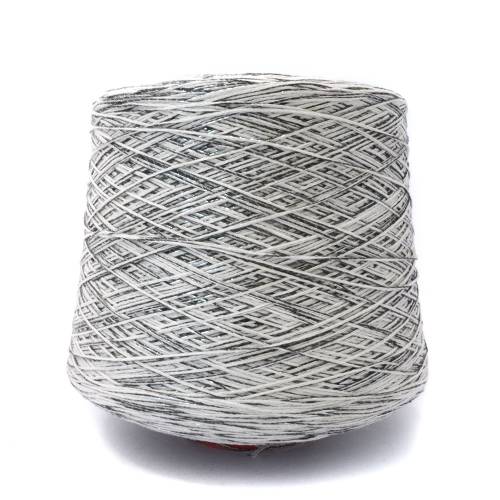 ± Cashmere 80% Rayon 10% PA 10% (9,15€/100g.)